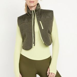 XL • Old Navy • Crop Hybrid Zip Vest